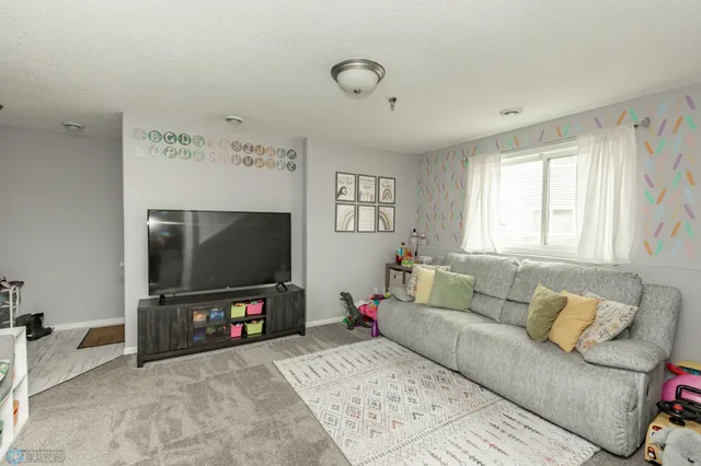 $243,000 | 1157 39th Avenue South, Moorhead, MN 56560