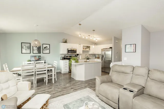 $243,000 | 1157 39th Avenue South, Moorhead, MN 56560