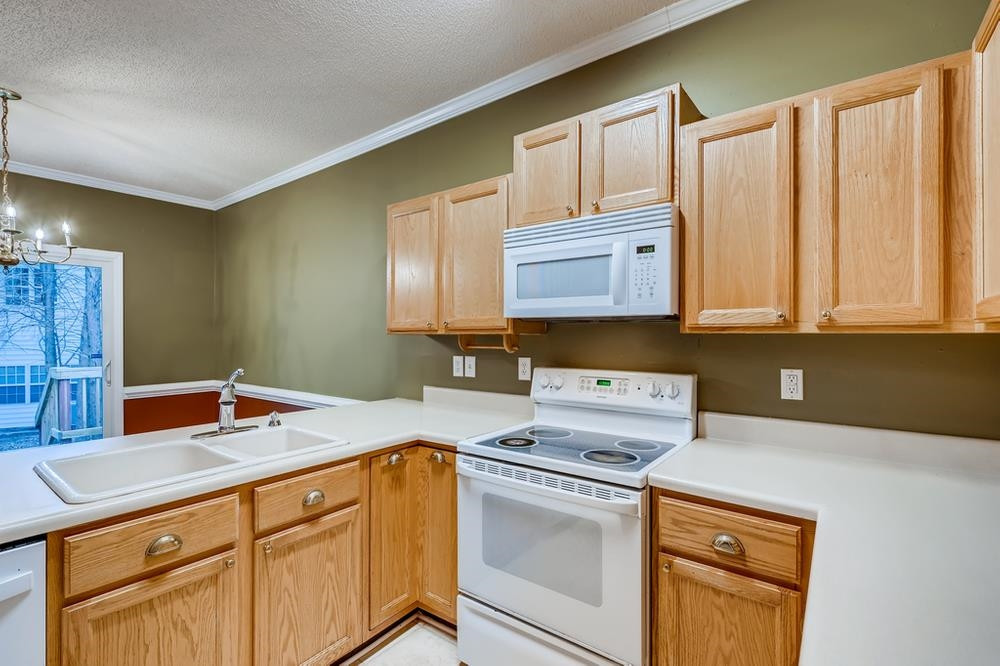 4008 Beaufain Street Raleigh, NC 27604 - Photo 12 of 30 Photo 12