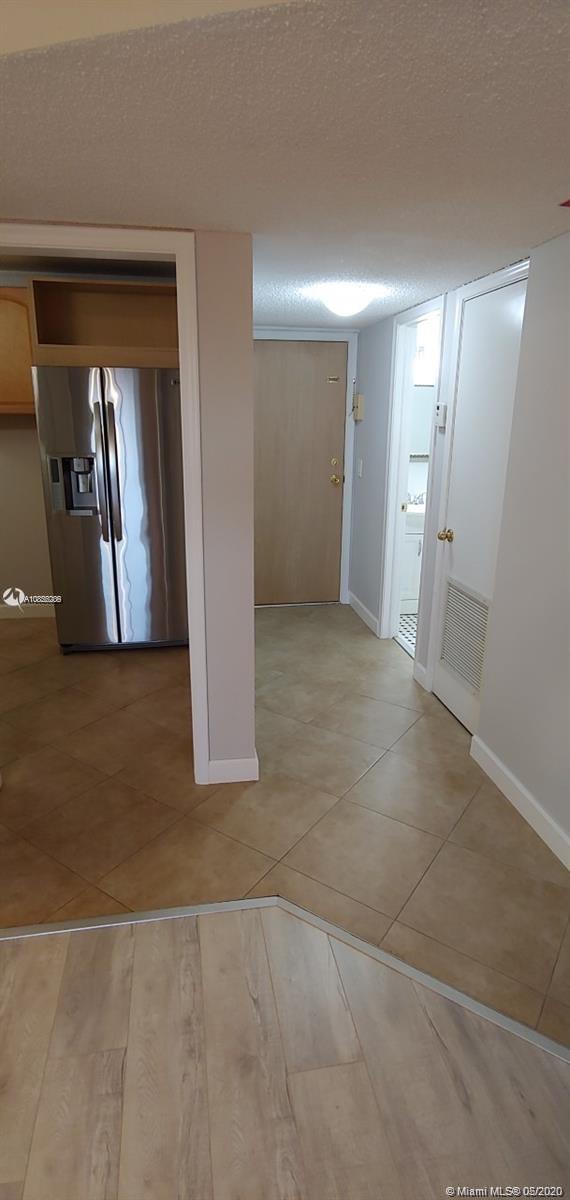 22615 Southwest 66th Avenue, Unit 406 Boca Raton, FL 33428 - Photo 6 of 17