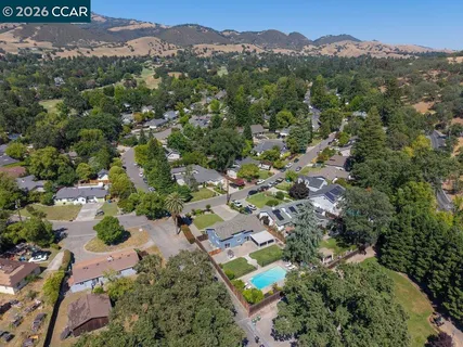 $1,998,000 | 102 Belgian Drive, Danville, CA 94526