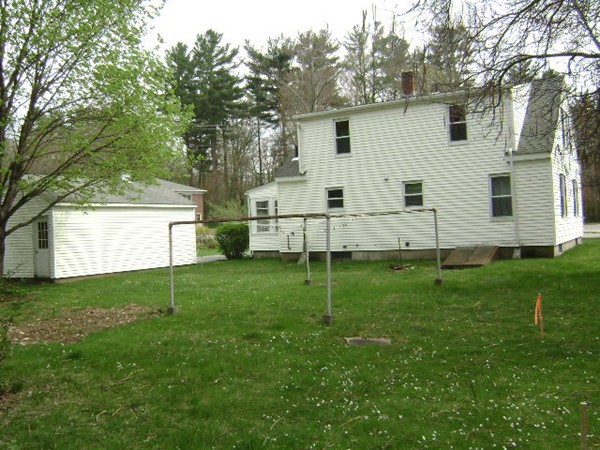 272 Goldthwaite Road Northbridge, MA 01588 - Photo 2 of 16
