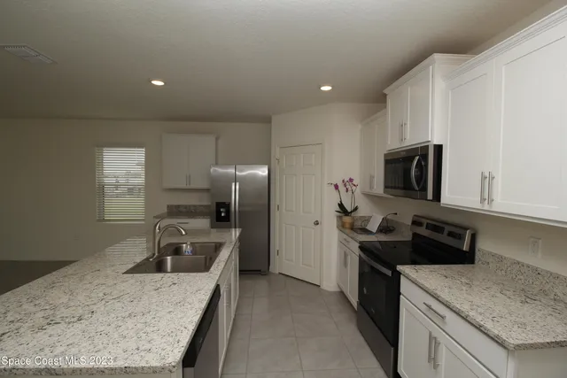 $2,050 | 2164 Farmhouse Road Southeast, Palm Bay, FL 32909