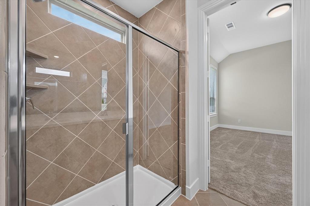 1139 Daphne Road Fate, TX 75087 - Photo 24 of 38 Flex Gen Suite Bathroom