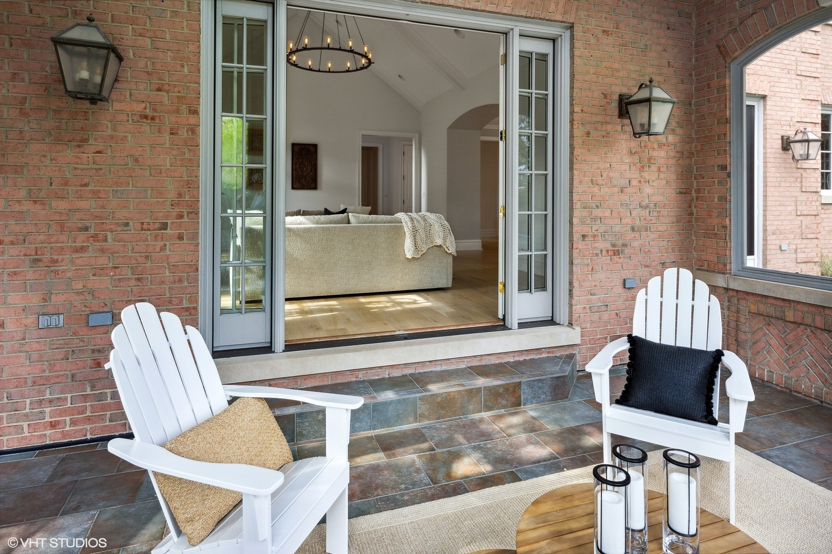 480 Wagner Road Northfield, IL 60093 - Photo 22 of 53 a living room with furniture and a fireplace