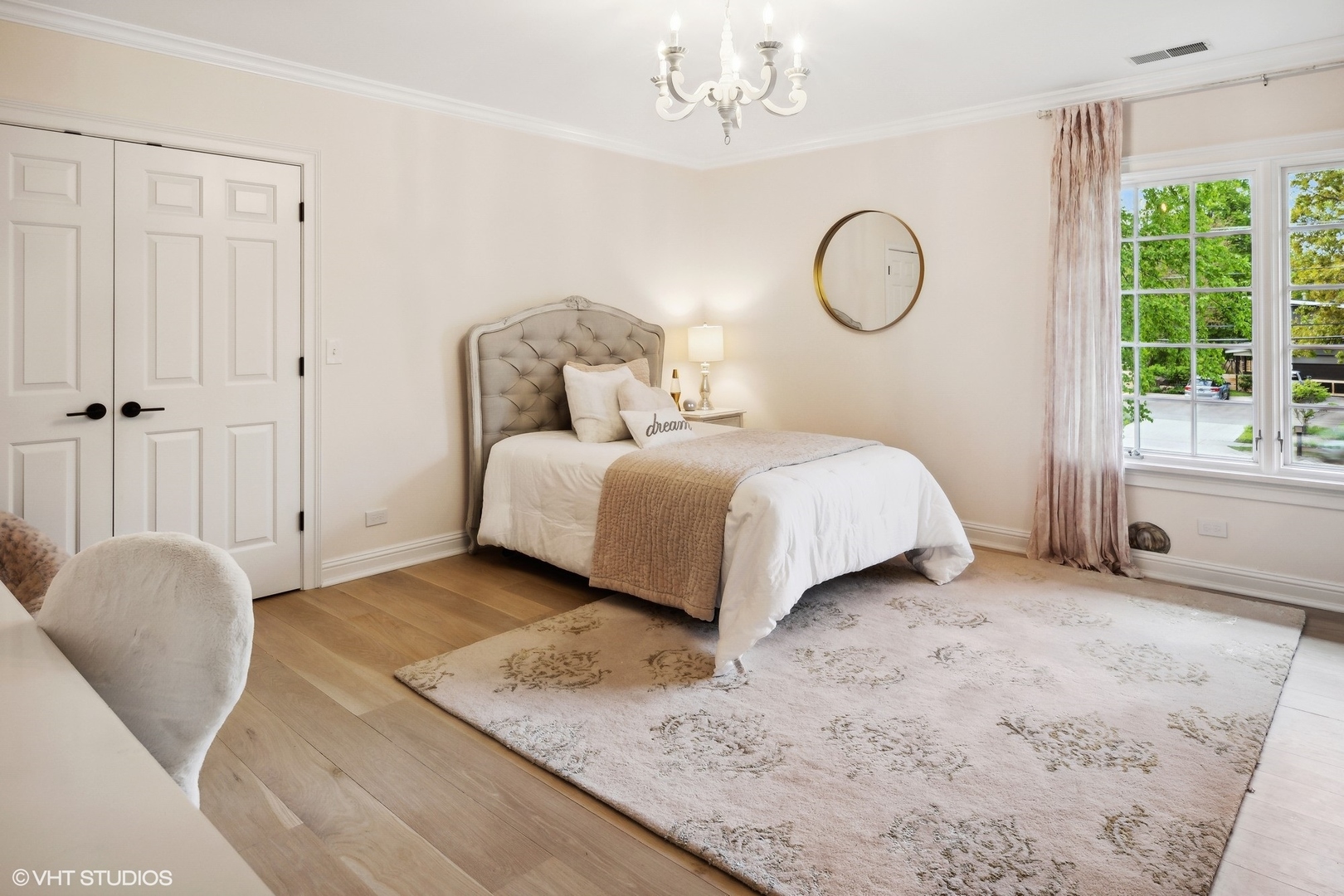 480 Wagner Road Northfield, IL 60093 - Photo 32 of 53 a bedroom with a bed and window