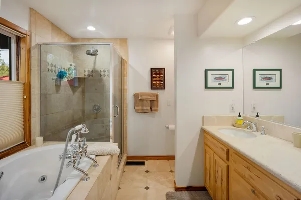 $1,895,000 | 12987 Hillside Drive, Truckee, CA 96161