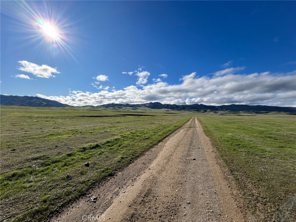 1 Panoche Road Paicines, CA 95043 - Photo 19 of 28