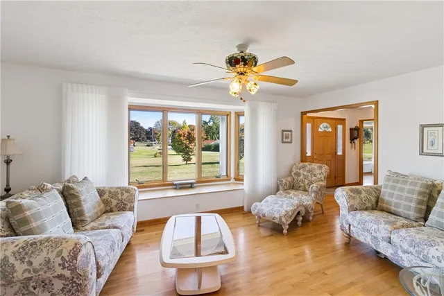 $579,900 | 7095 Tupelo Trail, Lima, NY 14485