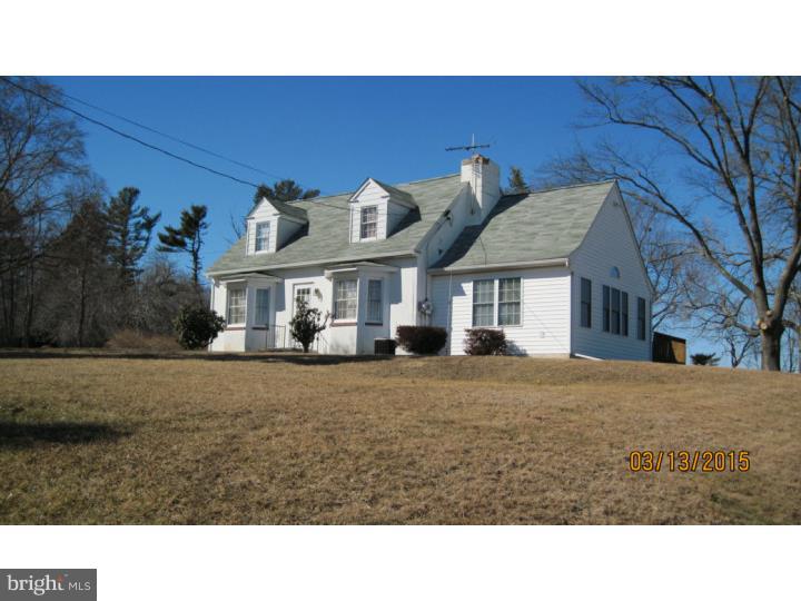 135 East Friendship Church Road Coatesville, PA 19320 - Photo 2 of 22