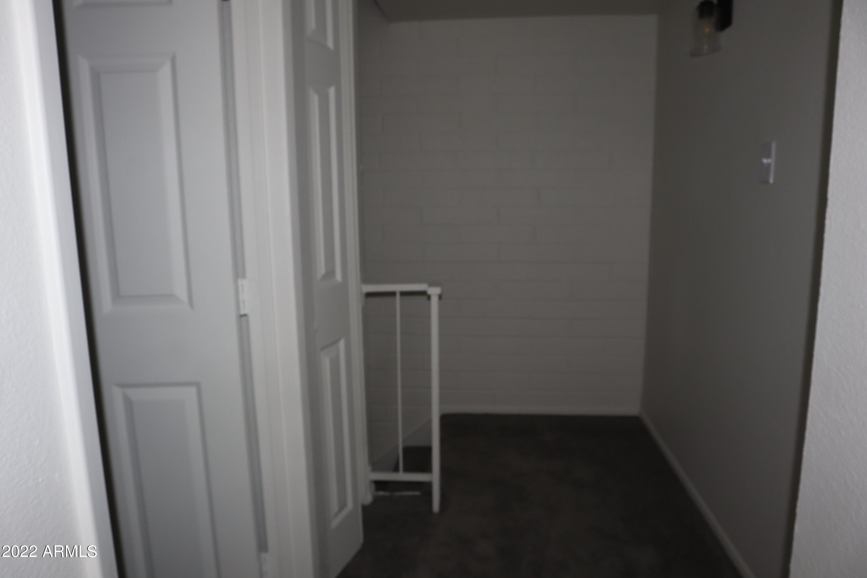 4027 West Wonderview Road Phoenix, AZ 85019 - Photo 8 of 11 IMG_0503