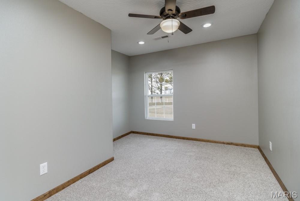 24110 Evanston Road Lebanon, MO 65536 - Photo 27 of 46