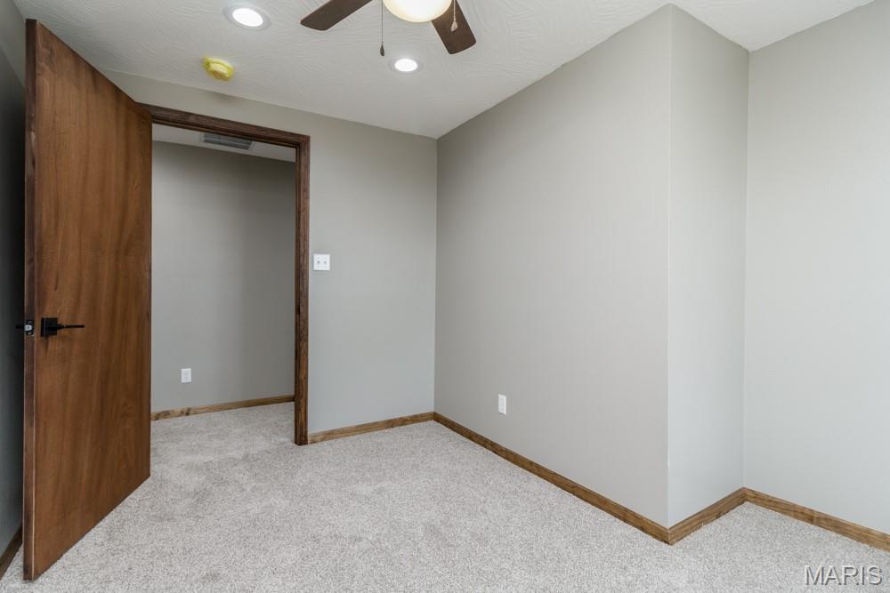 24110 Evanston Road Lebanon, MO 65536 - Photo 28 of 46