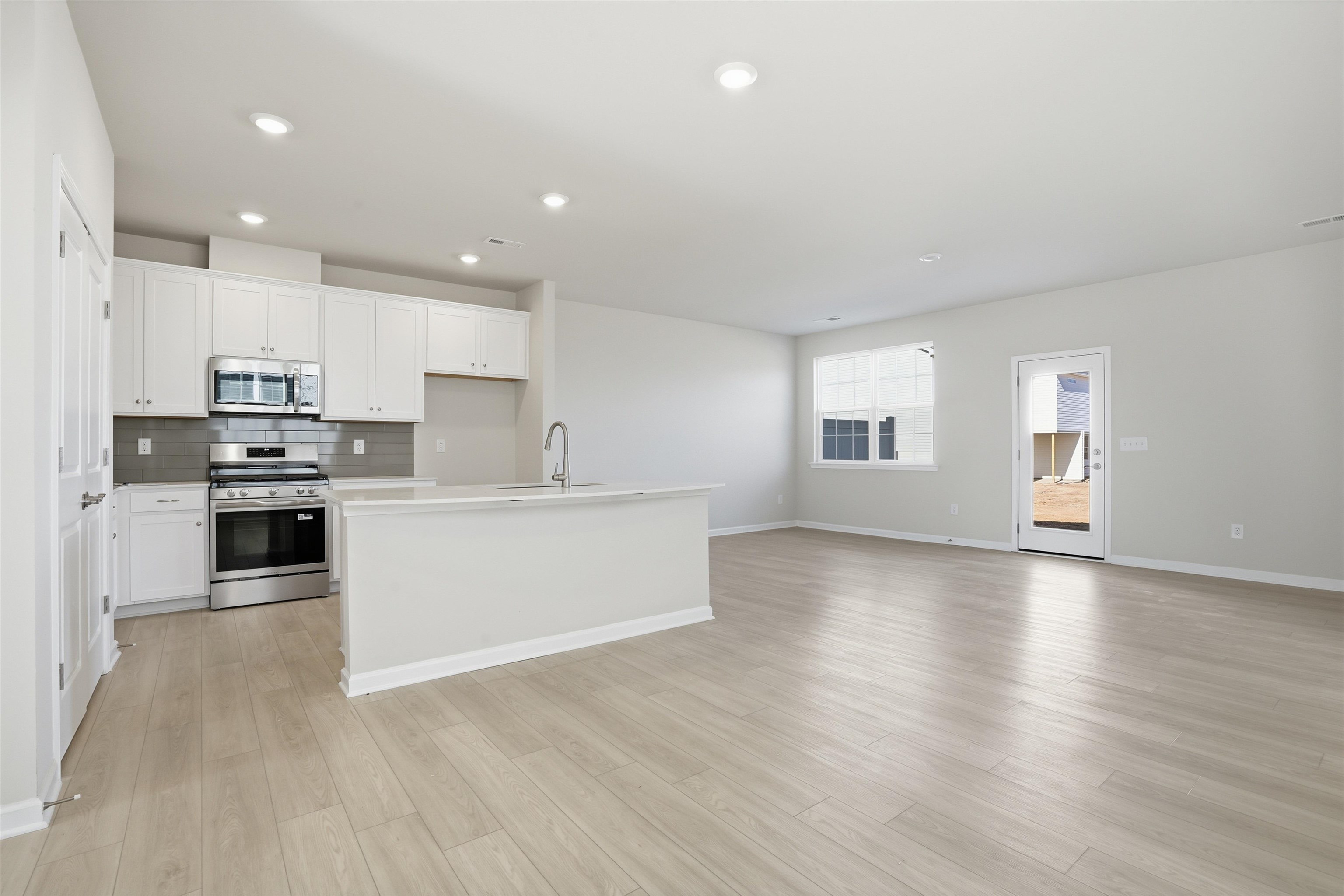 614 Blaire Rdg Way Woodruff, SC 29388 - Photo 8 of 28