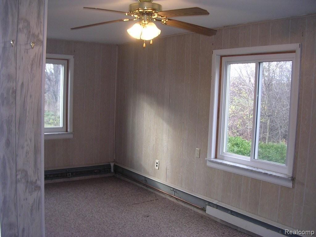 63855 Romeo Plank Road Ray, MI 48096 - Photo 20 of 23 RomeoPlnkBrm4.JPG