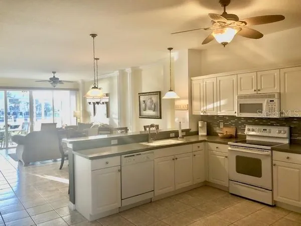 $1,900 | 1431 Aqui Esta Drive, Unit 111, Punta Gorda, FL 33950