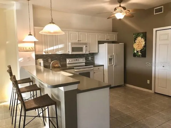 $1,900 | 1431 Aqui Esta Drive, Unit 111, Punta Gorda, FL 33950