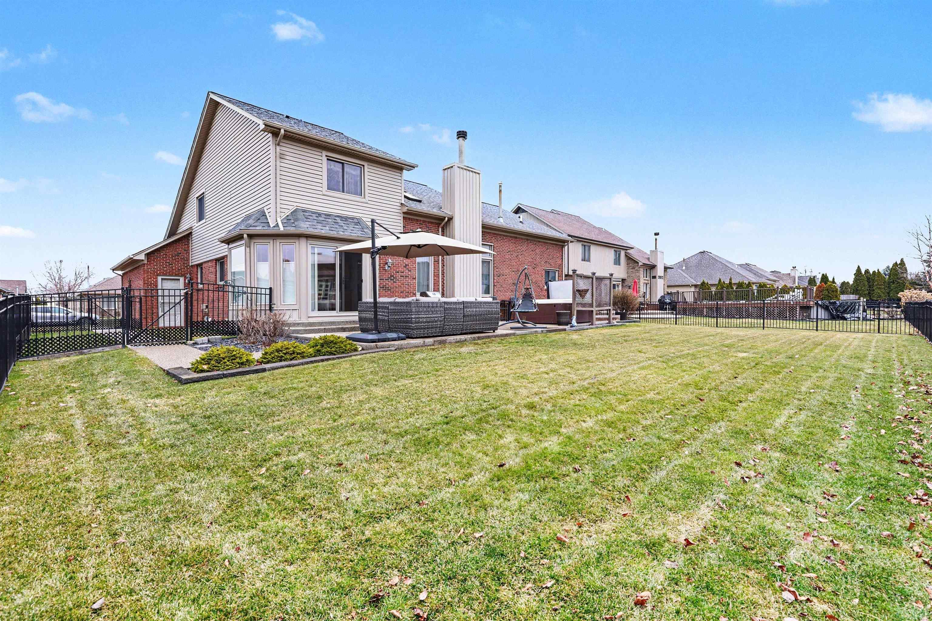 21368 Rome Drive Macomb, MI 48044 - Photo 4 of 37 50201290-f29f6c47-1a1b-46d8-8bf1-9e6b37a9d3af.JPG
