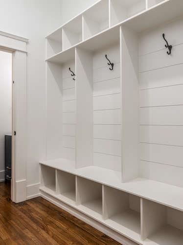 324 North Spring Street Murfreesboro, TN 37130 - Photo 16 of 23 CUSTOM MUDROOM