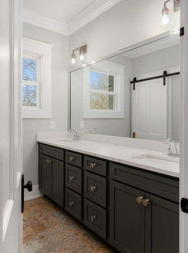 324 North Spring Street Murfreesboro, TN 37130 - Photo 20 of 23 DOUBLE VANITY UPSTAIRS