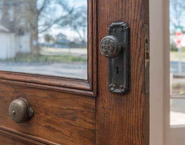 324 North Spring Street Murfreesboro, TN 37130 - Photo 3 of 23 FRONT DOOR WITH 100 YEAR OLD DOOR BELL AND KNOB