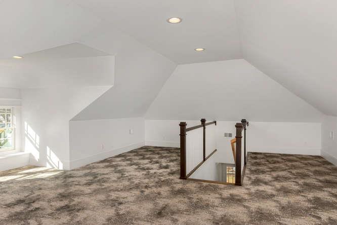 324 North Spring Street Murfreesboro, TN 37130 - Photo 21 of 23 3RD FLOOR BONUS ROOM