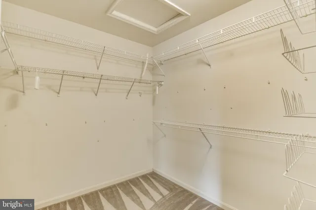 $3,750 | 122 Shepherdson Lane Northeast, Vienna, VA 22180