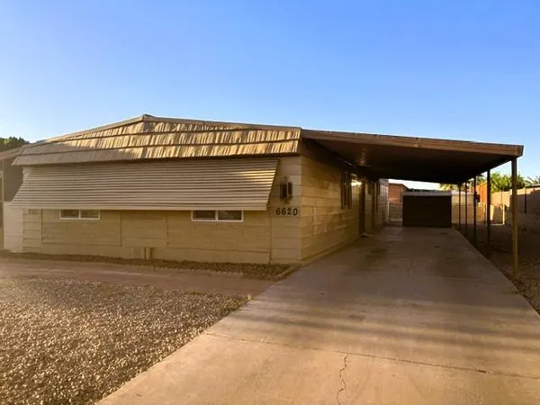 $1,695 | 6620 West Eva Street, Glendale, AZ 85302