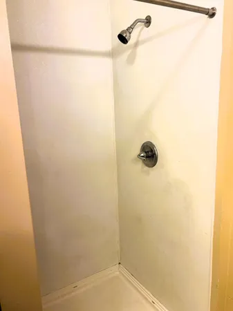 $1,695 | 6620 West Eva Street, Glendale, AZ 85302