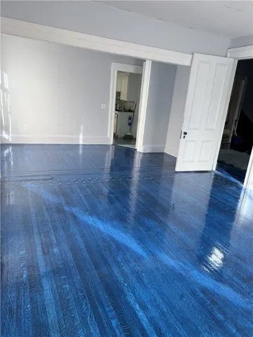 $2,300 | 20 Elm Street, Westerly, RI 02891