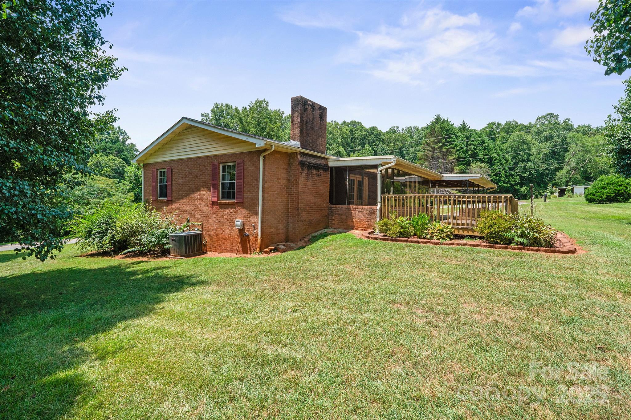 307 Brentwood Road Morganton, NC 28655 - Photo 3 of 35 Gallery Image 3
