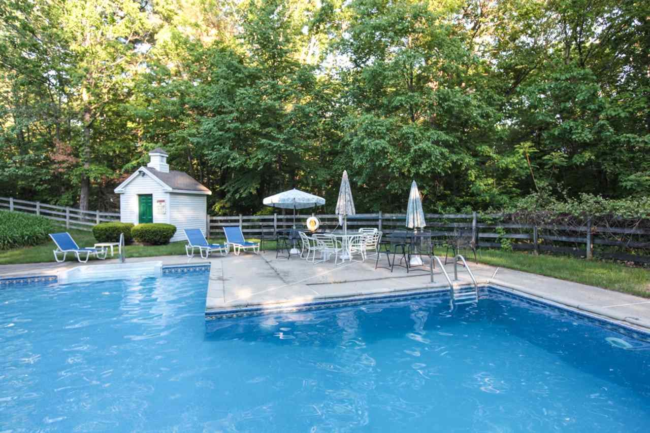 37 Villager Road Chester, NH 03036 - Photo 5 of 30