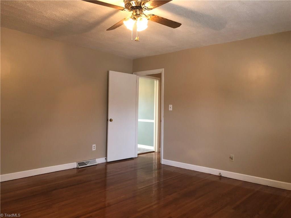 1142 Hedgecock Road High Point, NC 27265 - Photo 14 of 29 Gallery Image 14