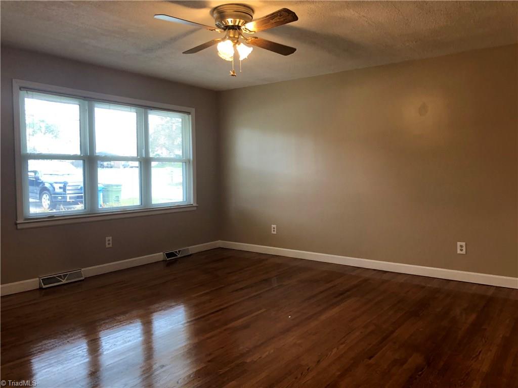 1142 Hedgecock Road High Point, NC 27265 - Photo 15 of 29 Gallery Image 15
