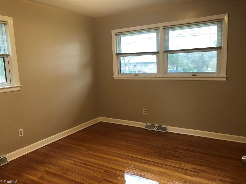 1142 Hedgecock Road High Point, NC 27265 - Photo 24 of 29 Gallery Image 24
