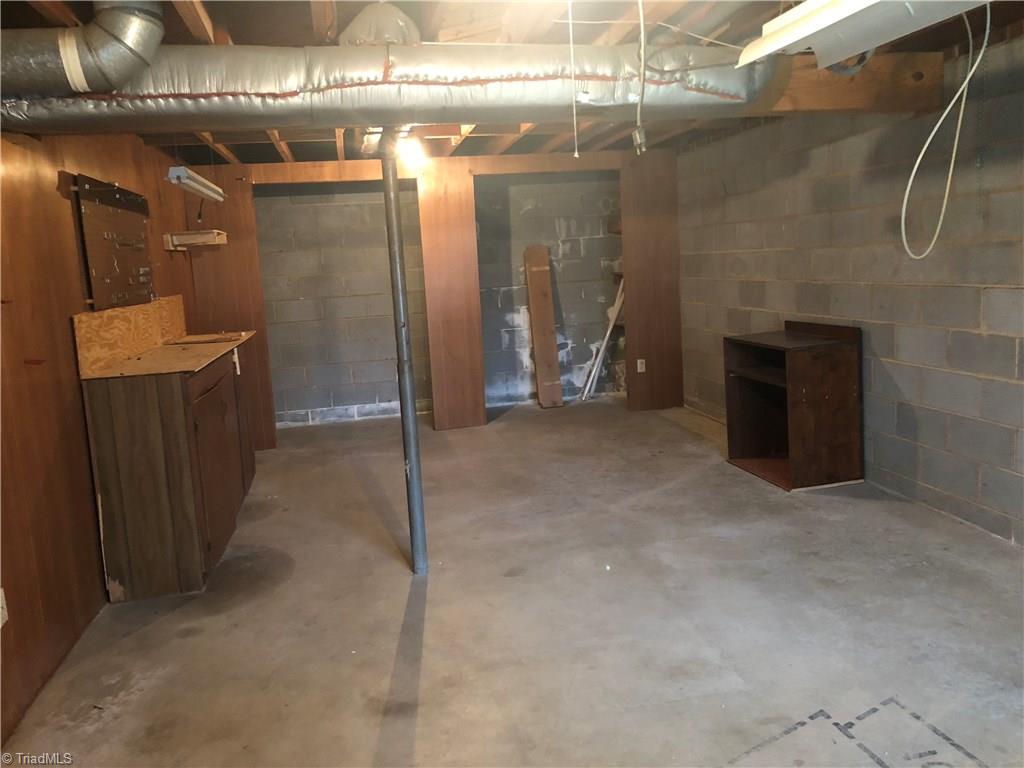 1142 Hedgecock Road High Point, NC 27265 - Photo 29 of 29 Gallery Image 29