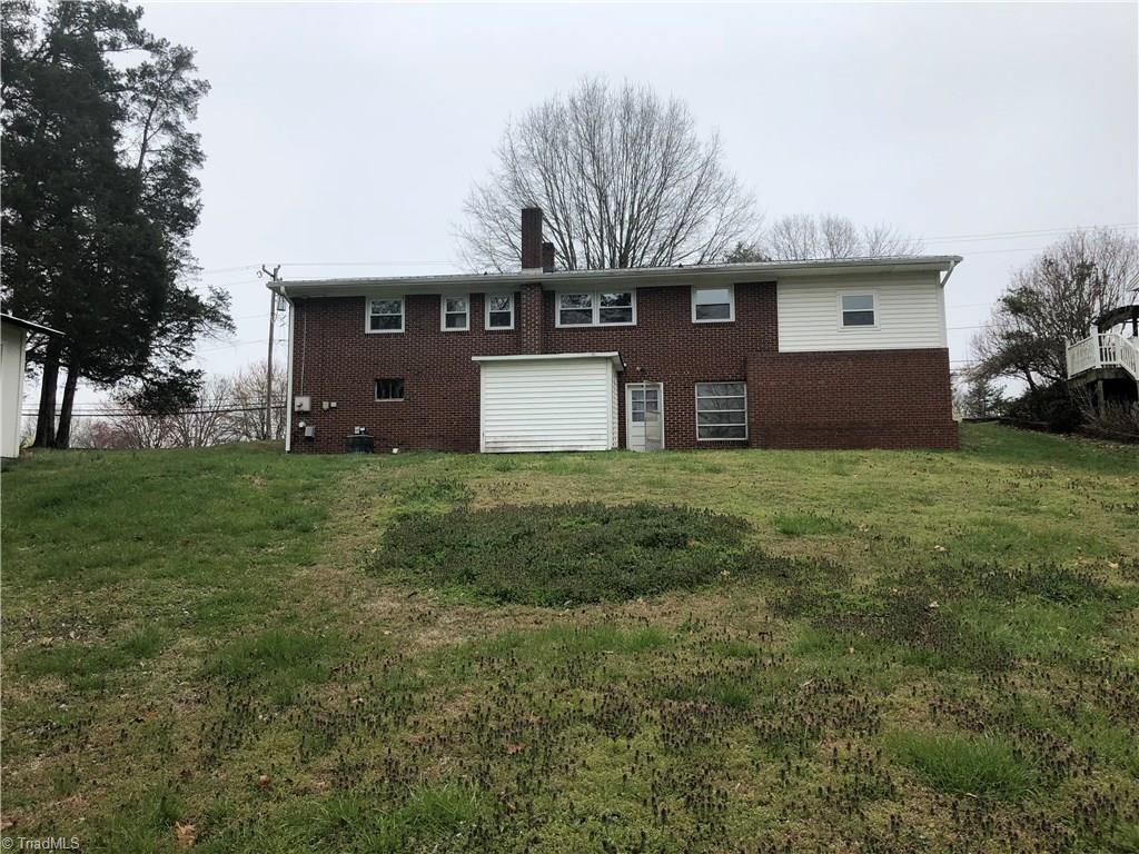 1142 Hedgecock Road High Point, NC 27265 - Photo 4 of 29 Gallery Image 4