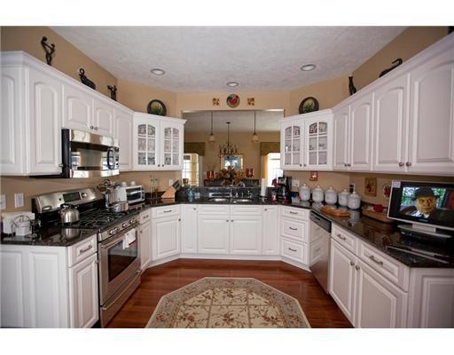 155 Bauer Road Monaca, PA 15061 - Photo 3 of 14 Kitchen. photos from another home with the same floor plan this shows the possiblities