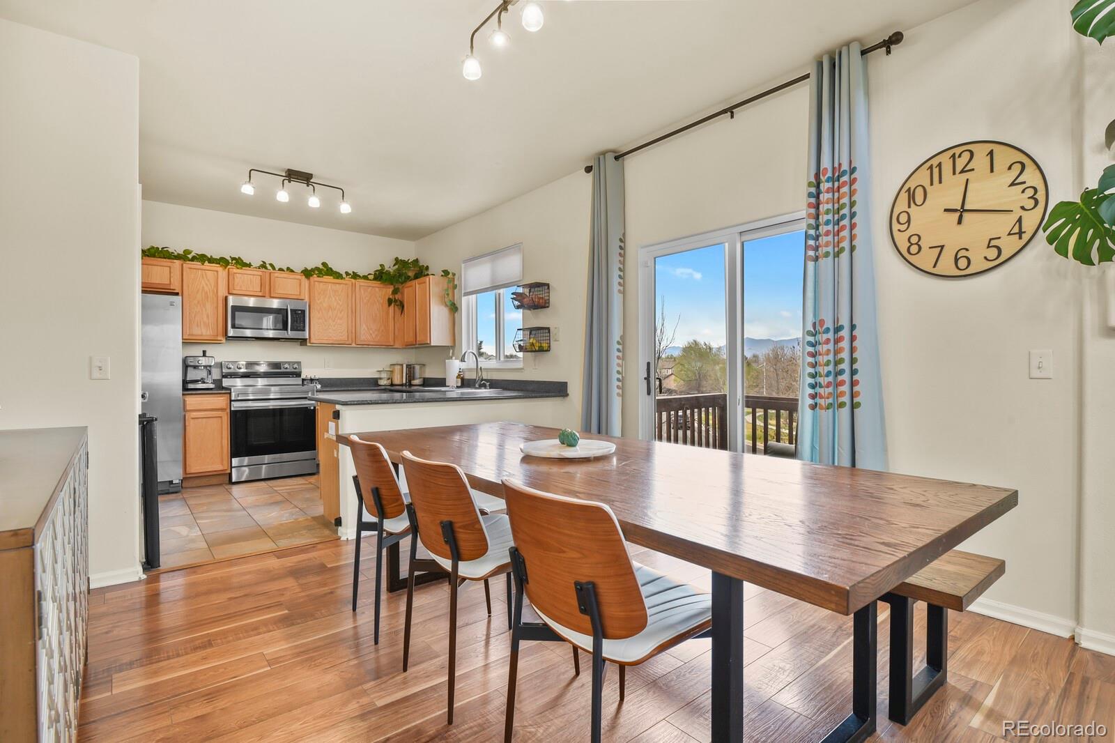 7160 Leeside View Colorado Springs, CO 80922 - Photo 8 of 30