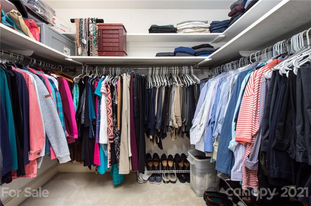 6955 Old Providence Road Charlotte, NC 28226 - Photo 21 of 44 a view of a walk in closet