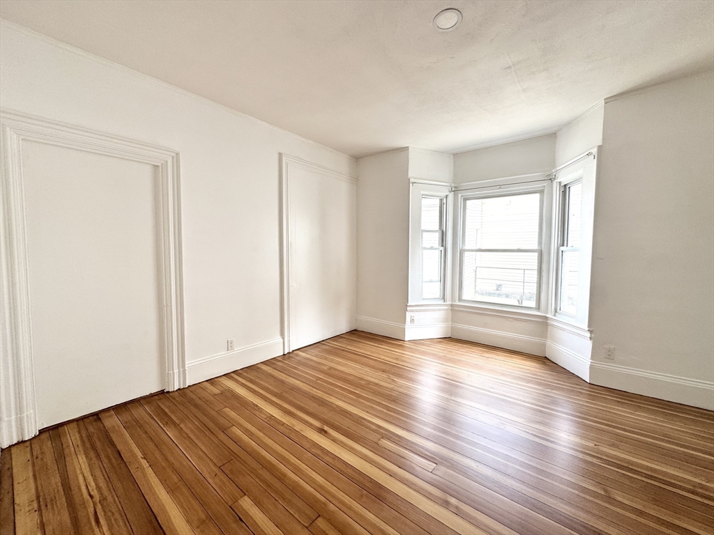 56 Pinckney Street, Unit 2 Somerville, MA 02145 - Photo 9 of 19