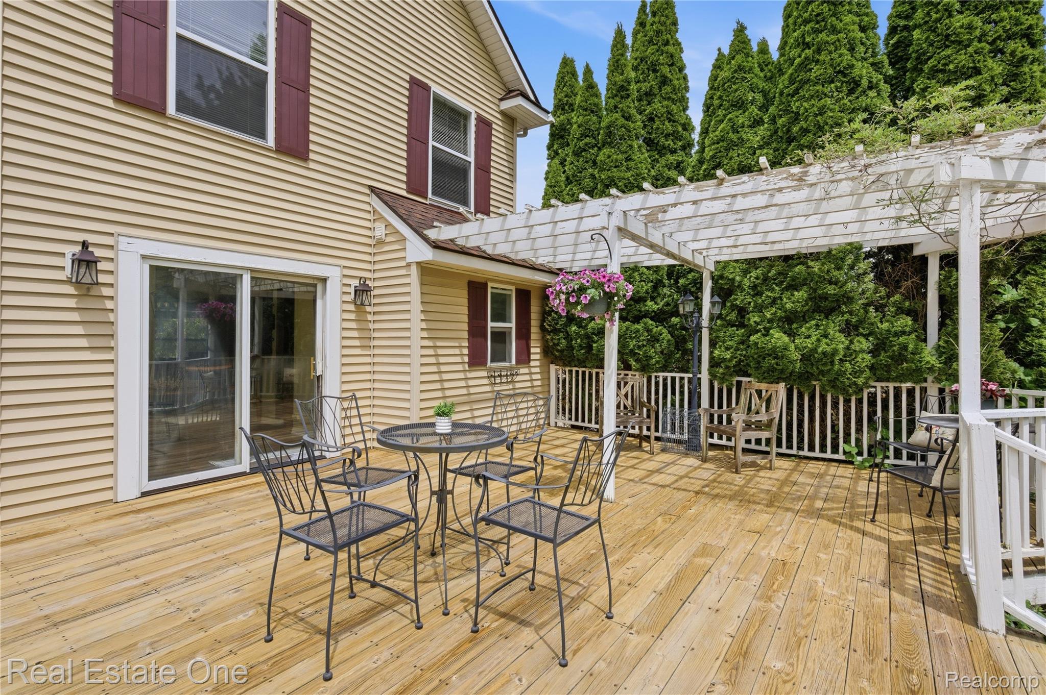 415 Ventnor Lane Howell, MI 48843 - Photo 27 of 36
