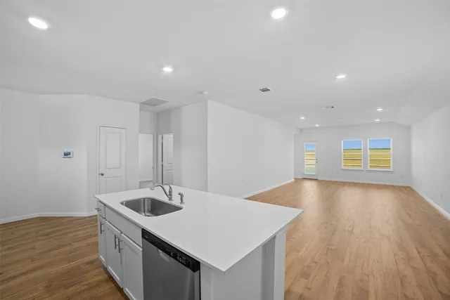 $1,899 | 445 Mustang Lake Circle, Buda, TX 78610