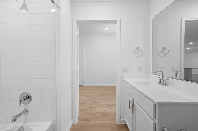 $1,899 | 445 Mustang Lake Circle, Buda, TX 78610