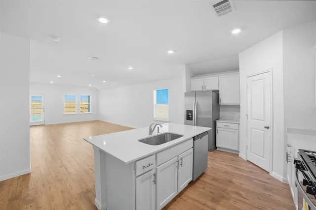 $1,899 | 445 Mustang Lake Circle, Buda, TX 78610