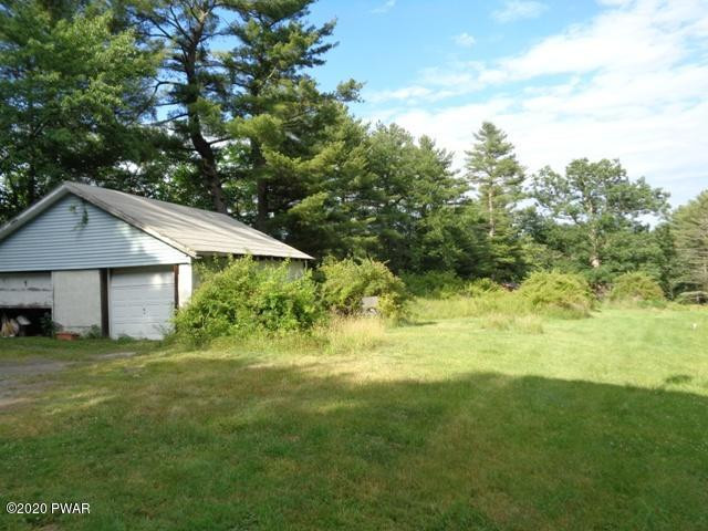 149 Rt 590 Greeley, PA 18425 - Photo 15 of 59