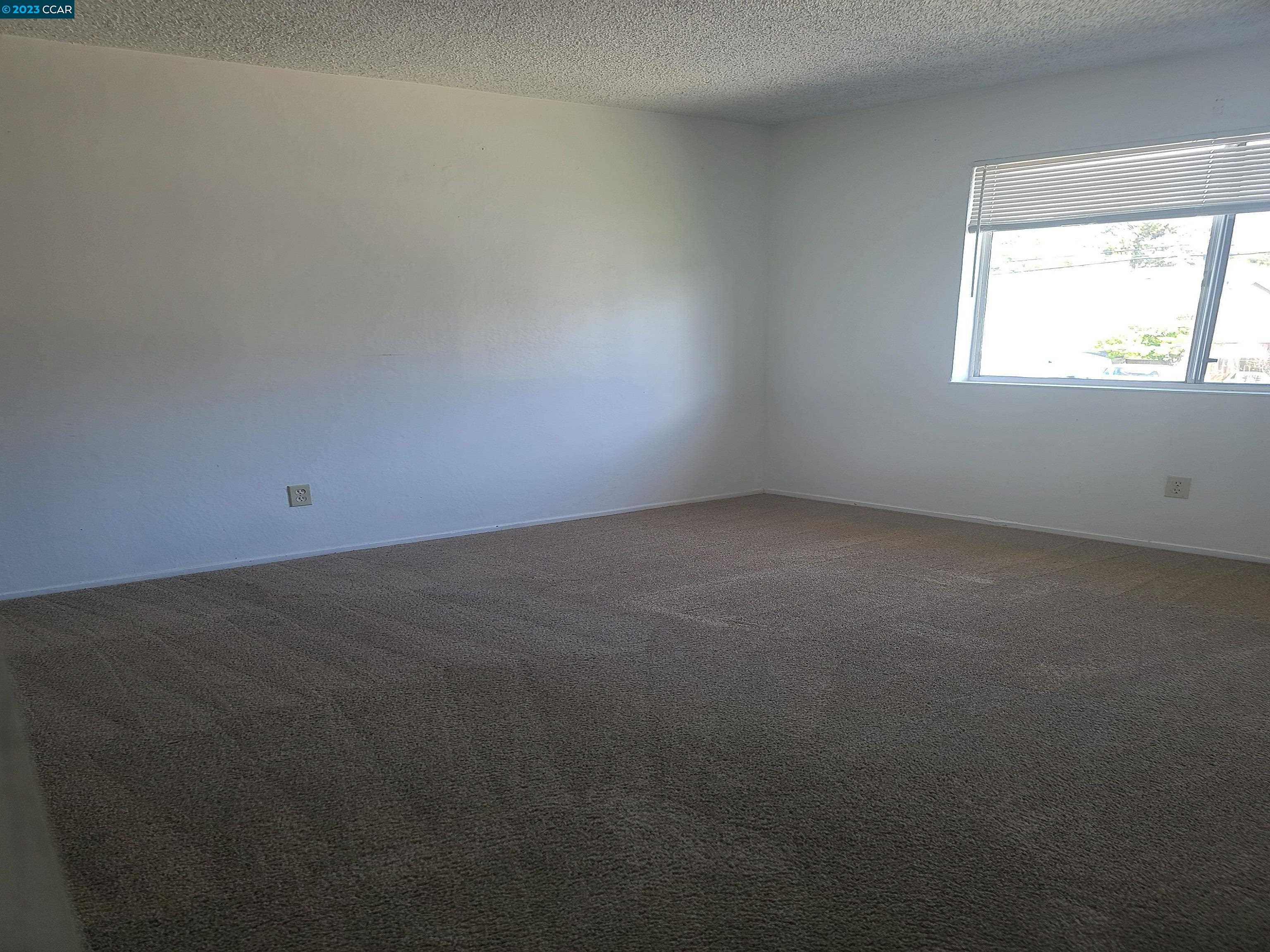 322 Vaqueros Avenue Rodeo, CA 94572 - Photo 5 of 6