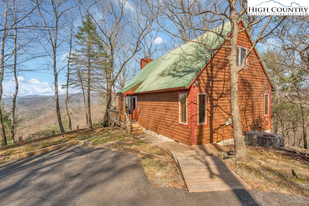 2095 Elk Ridge Road Ferguson, NC 28624 - Photo 5 of 34 a view of backyard of the house