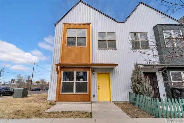 $2,800 | 5 East 51st Avenue, Denver, CO 80216