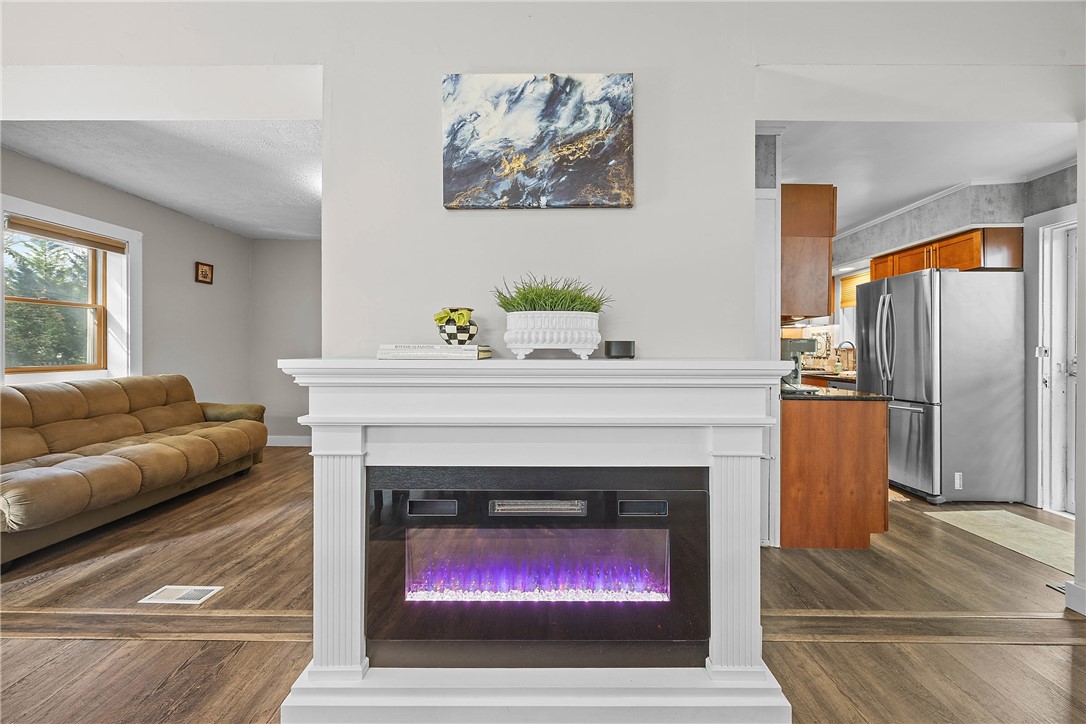 171 Pardee Road Irondequoit, NY 14609 - Photo 19 of 47